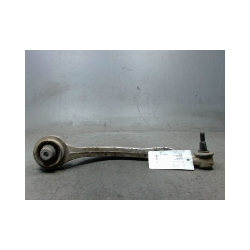 TRIANGLE INFERIEUR AVANT DROIT AUDI A4 AVANT 04-08