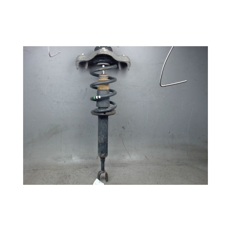 AMORTISSEUR AVANT GAUCHE AUDI A4 AVANT 04-08