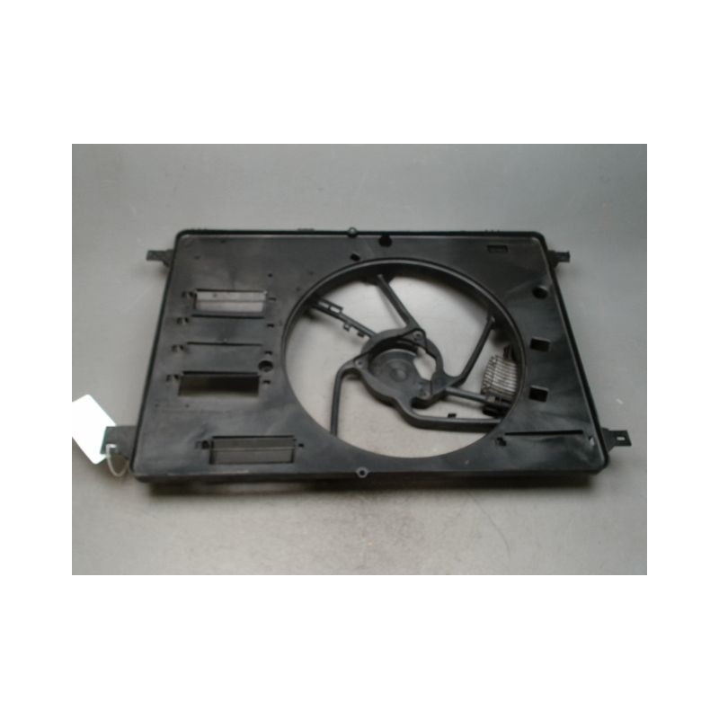 SUPPORT DE VENTILATEUR FORD MONDEO