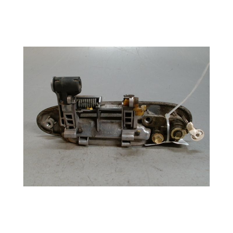 POIGNEE EXTERIEURE PORTE AVANT DROIT TOYOTA YARIS 2003-