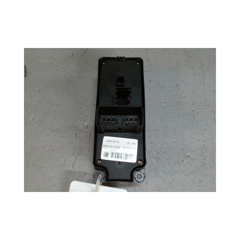 COMMANDE LEVE-GLACE PORTE AVG MAZDA MAZDA 2