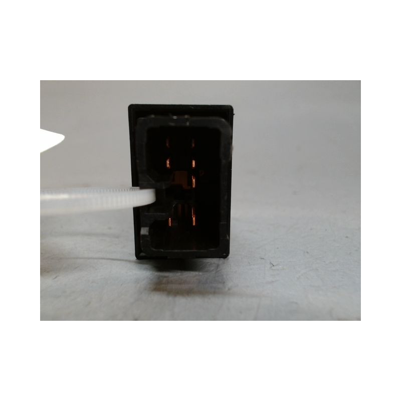 COMMANDE LEVE-GLACE PORTE ARG HYUNDAI TUCSON -04