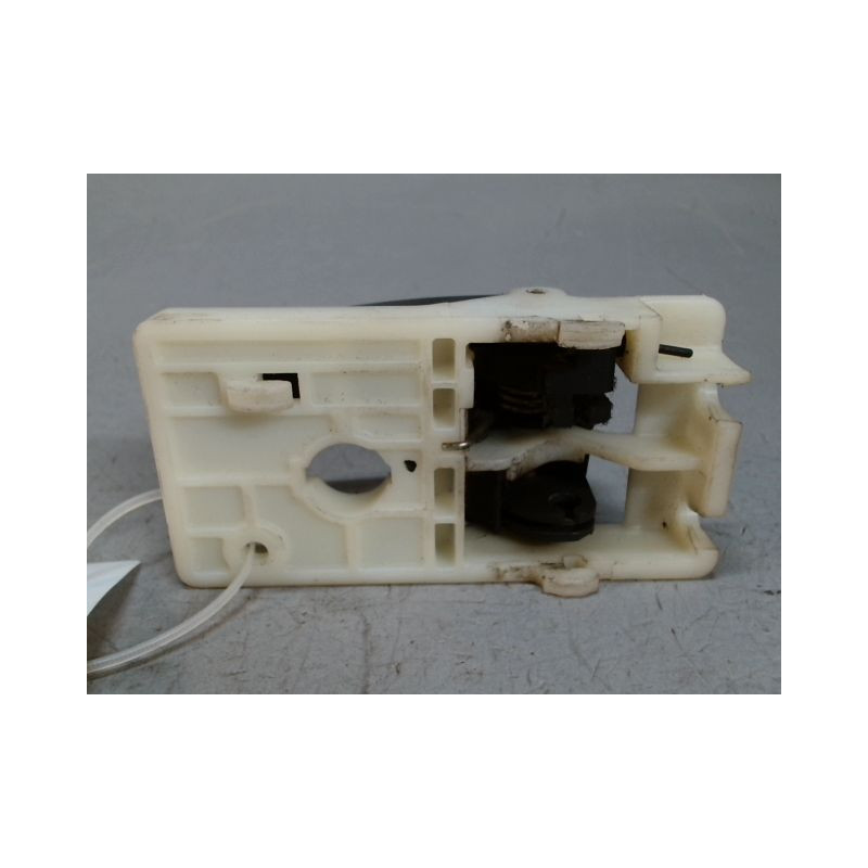 POIGNEE INTERIEURE PORTE AVANT DROIT HYUNDAI TUCSON -04