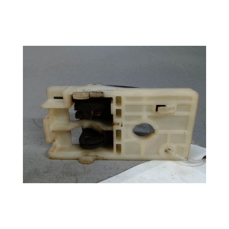 POIGNEE INTERIEURE PORTE AVANT GAUCHE HYUNDAI TUCSON -04