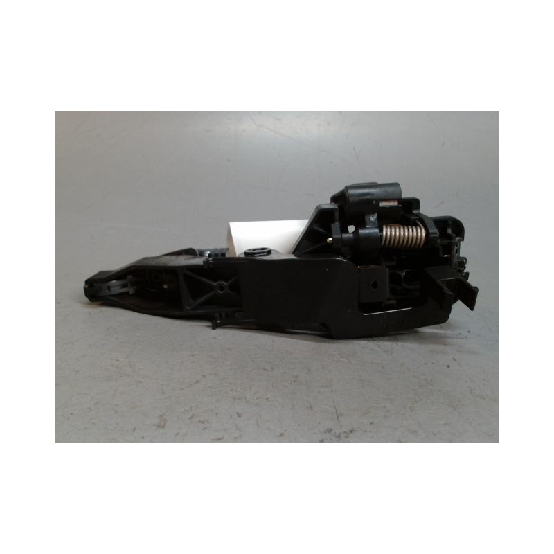 POIGNEE EXTERIEURE PORTE ARRIERE GAUCHE KIA VENGA 09-