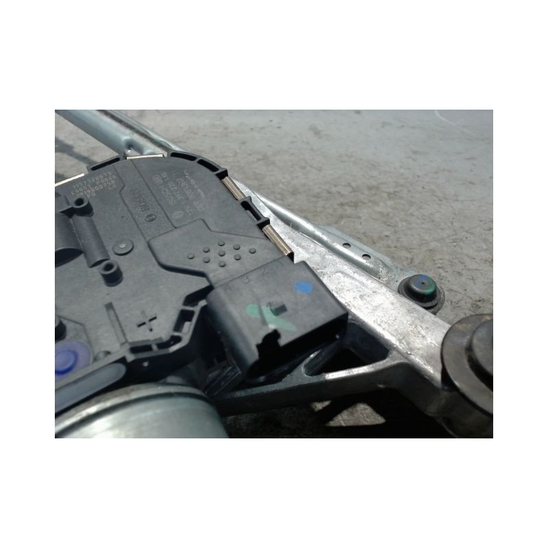 MECANISME ESSUIE-GLACE AVANT AUDI S4