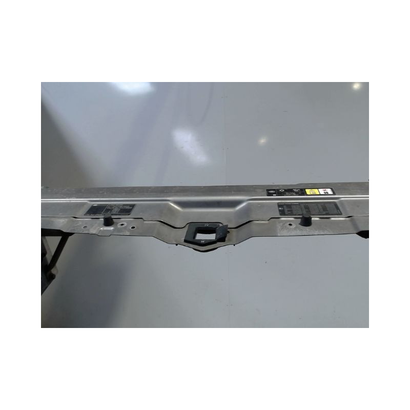 TRAVERSE SUPERIEURE ARMATURE AVANT LAND ROVER RR EVOQUE