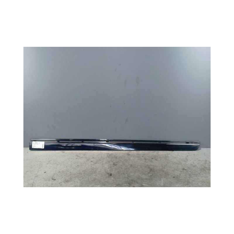 PROTECTION PORTE AVANT DROIT MERCEDES CLASSE B 2008-