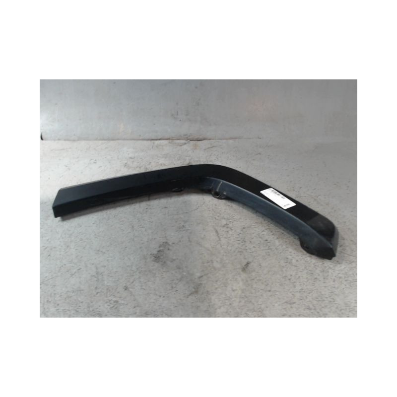 ELARGISSEUR AILE ARRIERE GAUCHE TOYOTA RAV4 2006