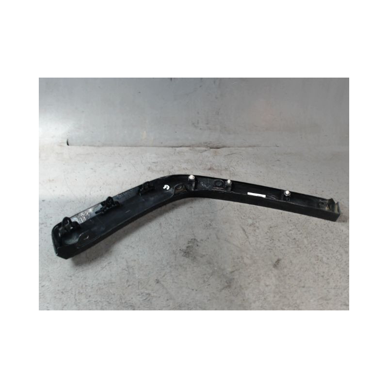 ELARGISSEUR AILE ARRIERE GAUCHE TOYOTA RAV4 2006