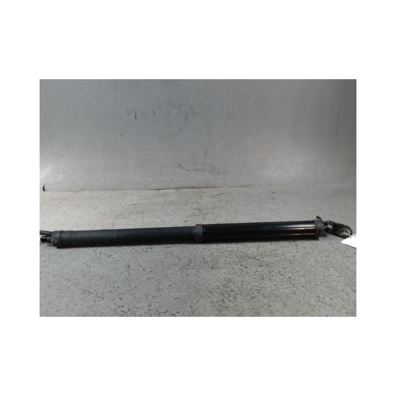 VERIN HAYON G TOYOTA RAV4 2006