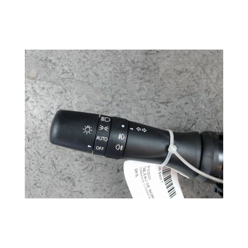COMMANDE CLIGNOTANT SUZUKI SWIFT