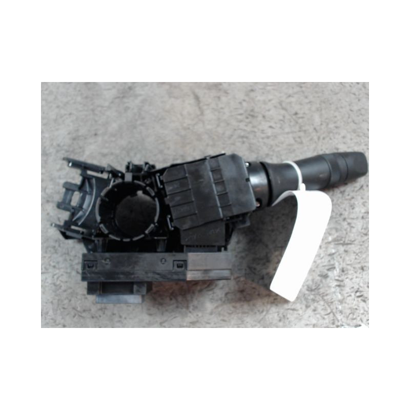 COMMANDE CLIGNOTANT SUZUKI SWIFT