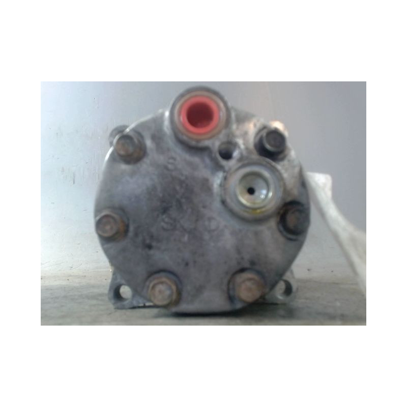 COMPRESSEUR AIR CONDITIONNE PEUGEOT 205 87-98