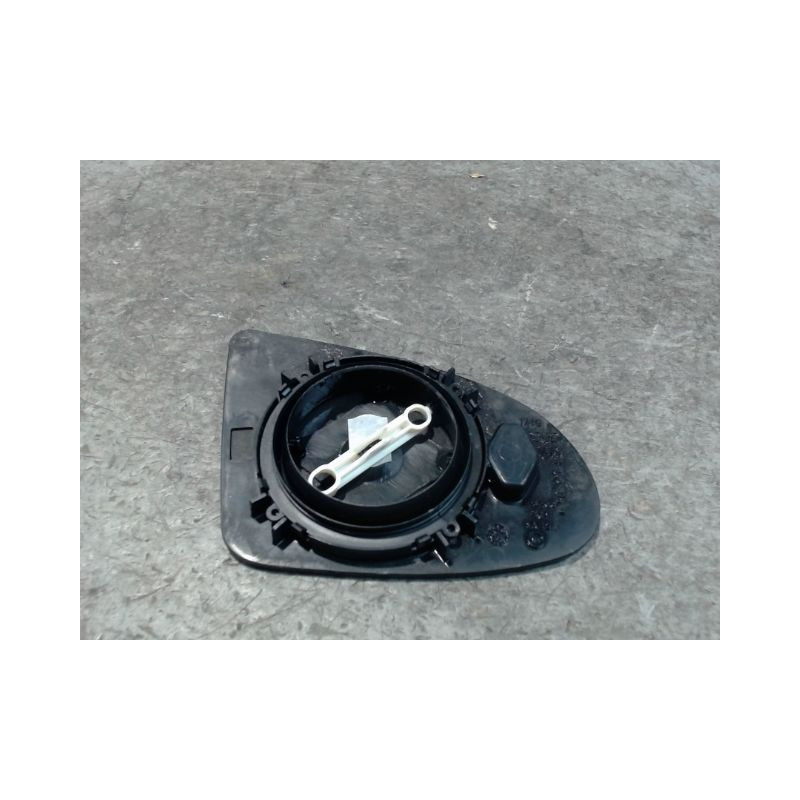 GLACE RETROVISEUR EXT G AUDI A2