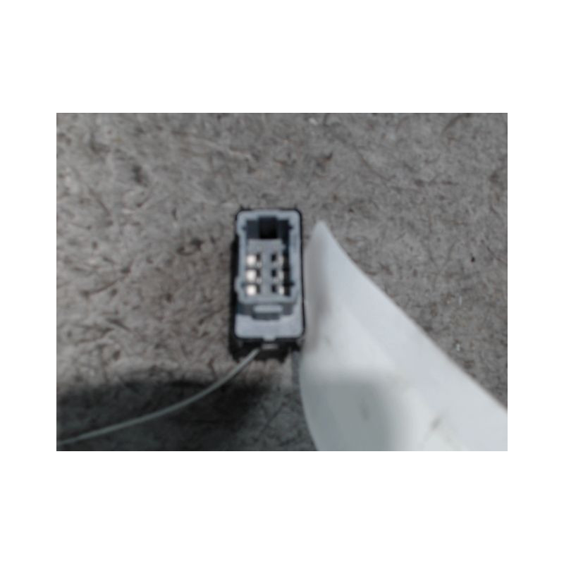 COMMANDE LEVE-GLACE PORTE AVD AIXAM S10