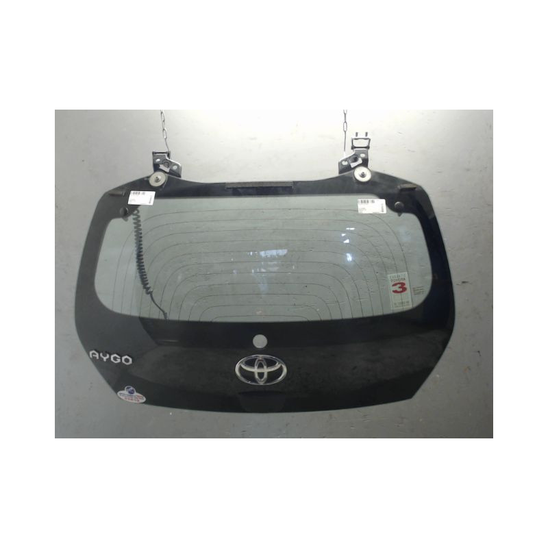 GLACE HAYON TOYOTA AYGO