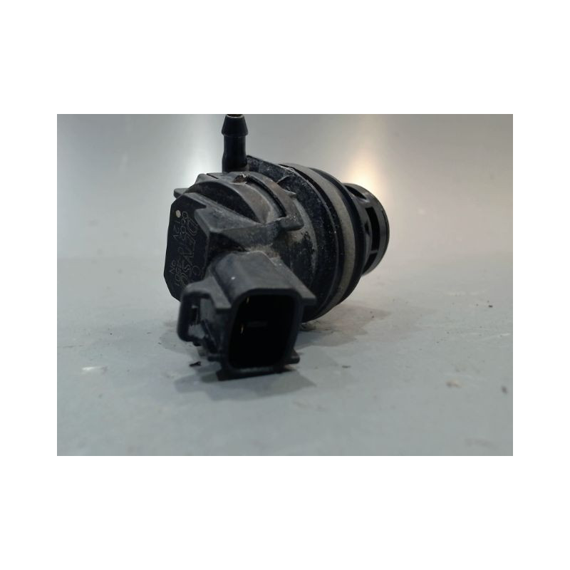 POMPE LAVE-GLACE ARRIERE TOYOTA VERSO-S