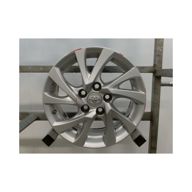 JANTE ALUMINIUM TOYOTA AURIS