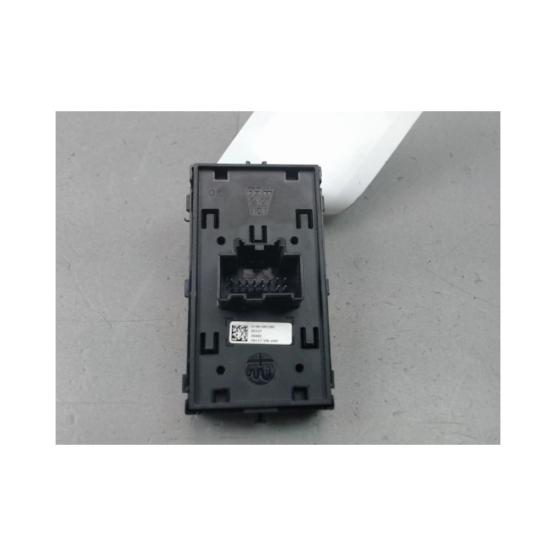 COMMANDE LEVE-GLACE PORTE AVD ALFA ROMEO STELVIO
