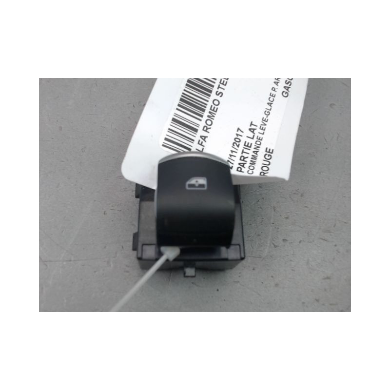 COMMANDE LEVE-GLACE PORTE ARD ALFA ROMEO STELVIO
