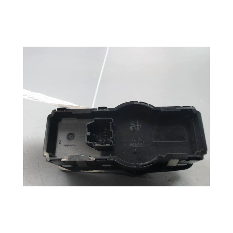 INTERIEUR COMMANDE PHARES ALFA ROMEO STELVIO