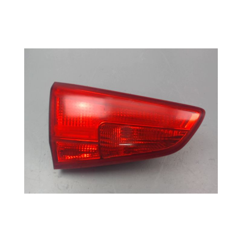 FEU ARRIERE INTERIEUR GAUCHE KIA CEE-D
