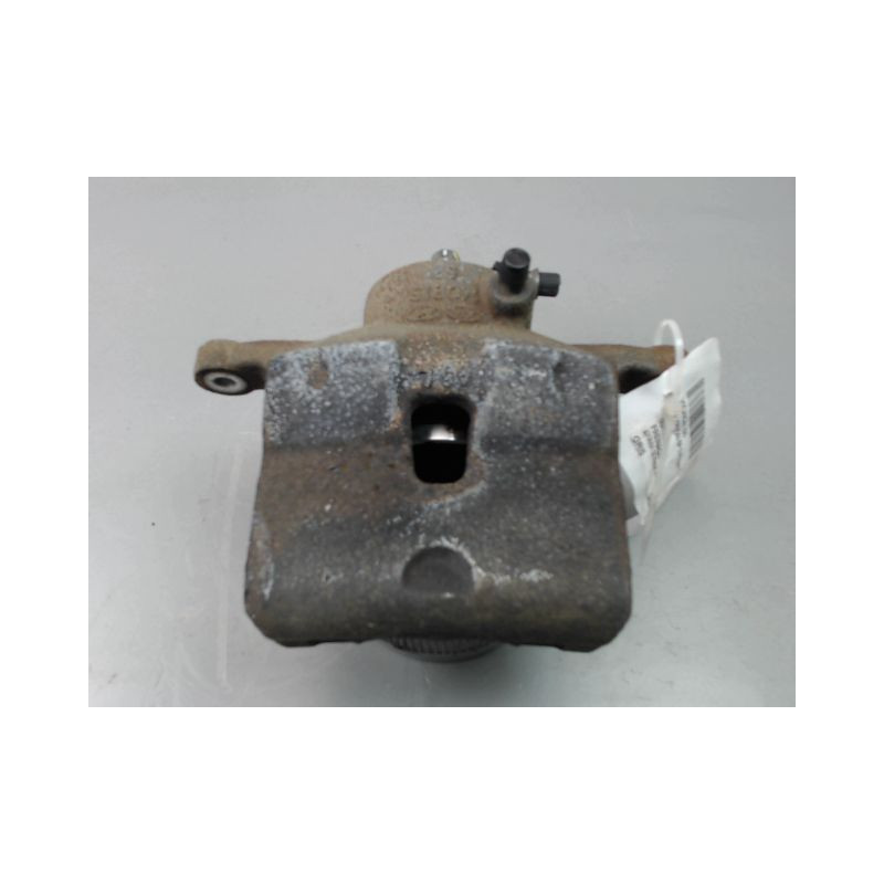ETRIER DE FREIN AVANT GAUCHE HYUNDAI I 30 II Phase 1 2012-...