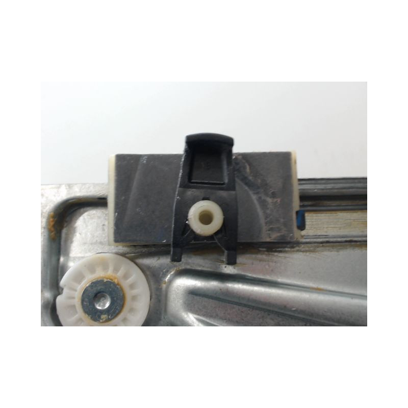 MECANISME+MOTEUR LEVE-GLACE AVANT GAUCHE RENAULT KANGOO