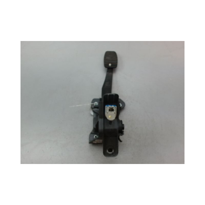 PEDALE EMBRAYAGE DACIA SANDERO II Phase 1 2012-...