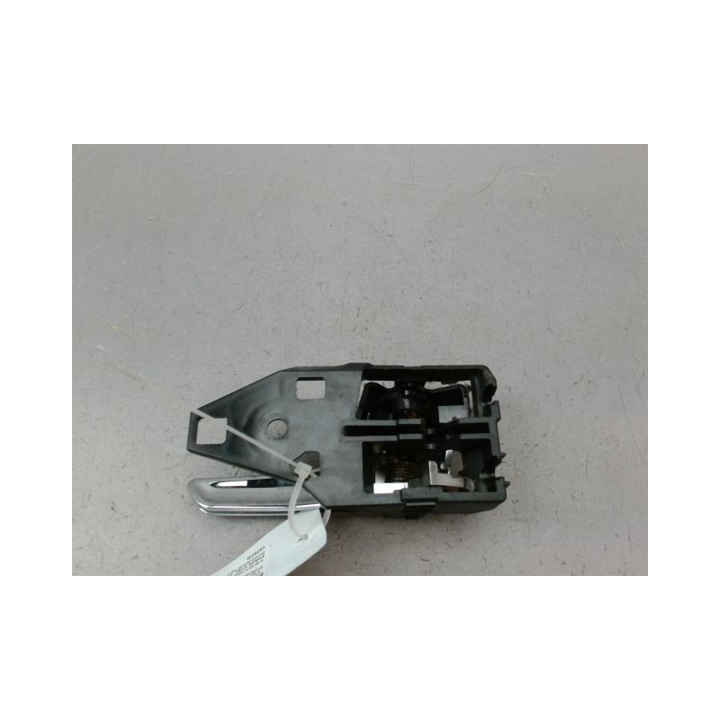 POIGNEE INTERIEURE PORTE AVANT GAUCHE TOYOTA PRIUS 2004-