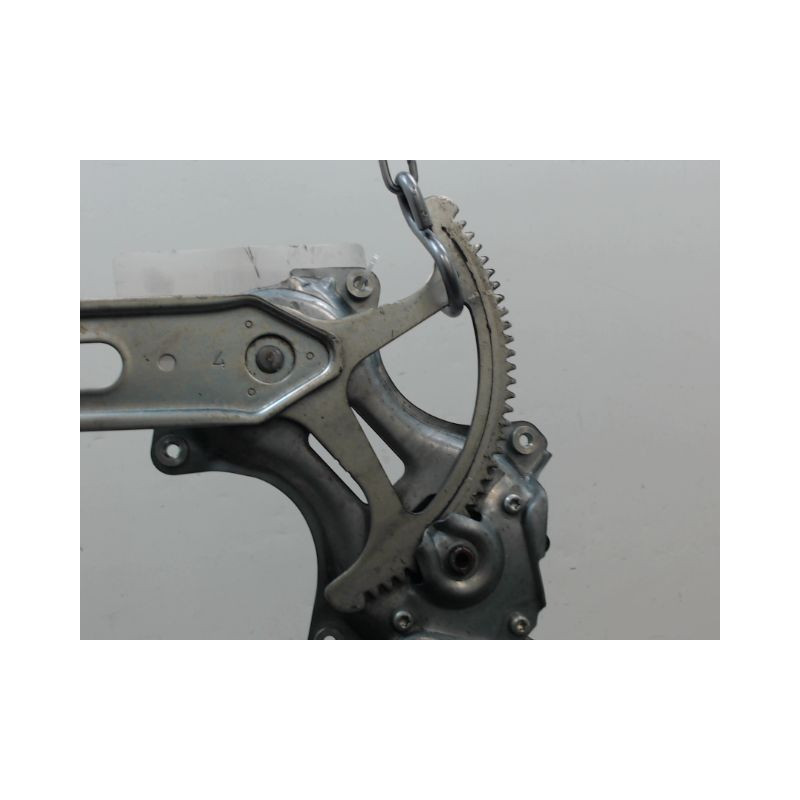 MECANISME+MOTEUR LEVE-GLACE ARRIERE GAUCHE TOYOTA PRIUS 2004-