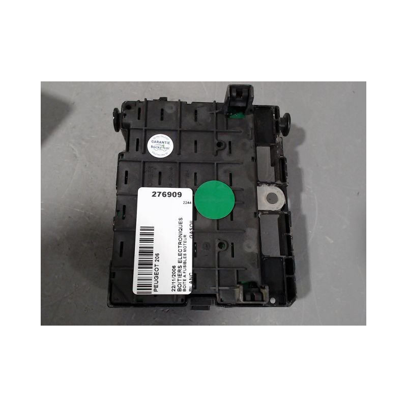 BOITE A FUSIBLES PEUGEOT 206