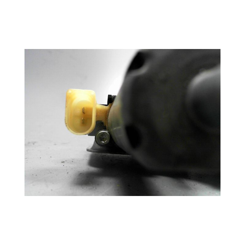 MECANISME+MOTEUR LEVE-GLACE AVANT GAUCHE TOYOTA YARIS