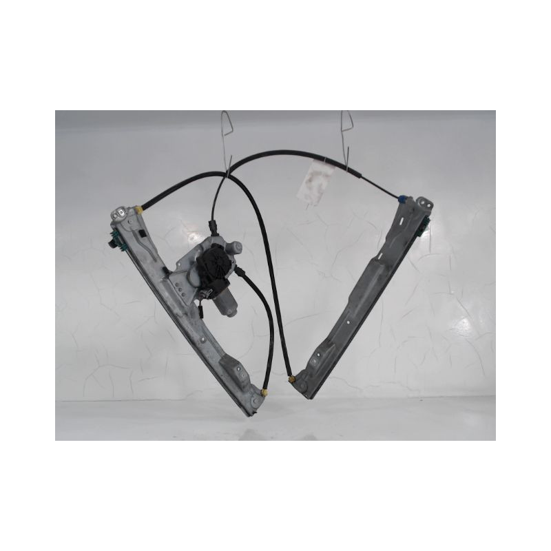MECANISME+MOTEUR LEVE-GLACE AVANT DROIT RENAULT CLIO III 2010-