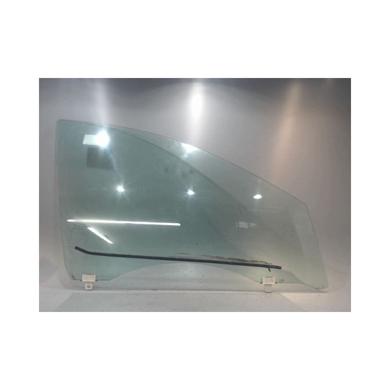 GLACE PORTE AVD RENAULT MEGANE
