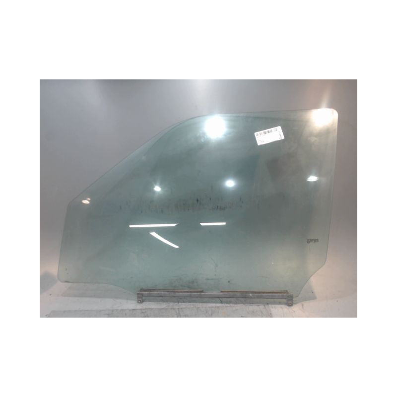 GLACE PORTE AVG SUZUKI SWIFT