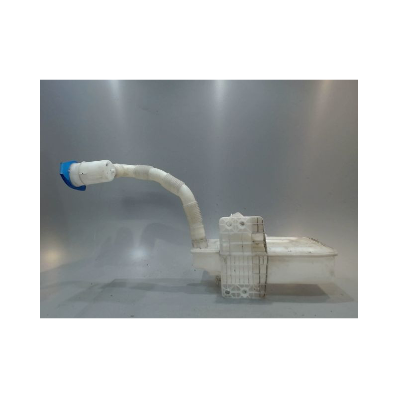 RESERVOIR LAVE-GLACE AVANT VOLKSWAGEN GOLF