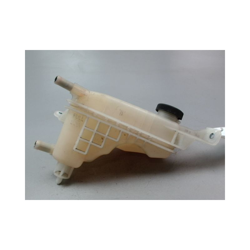 VASE EXPANSION TOYOTA AURIS 2010-