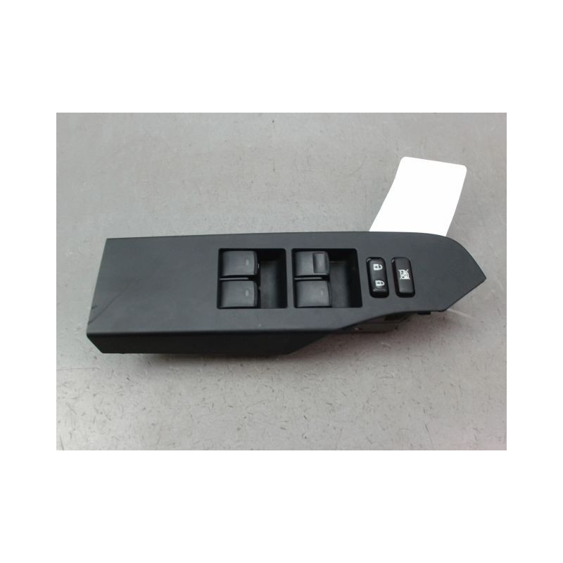 COMMANDE LEVE-GLACE PORTE AVG TOYOTA AURIS 2010-
