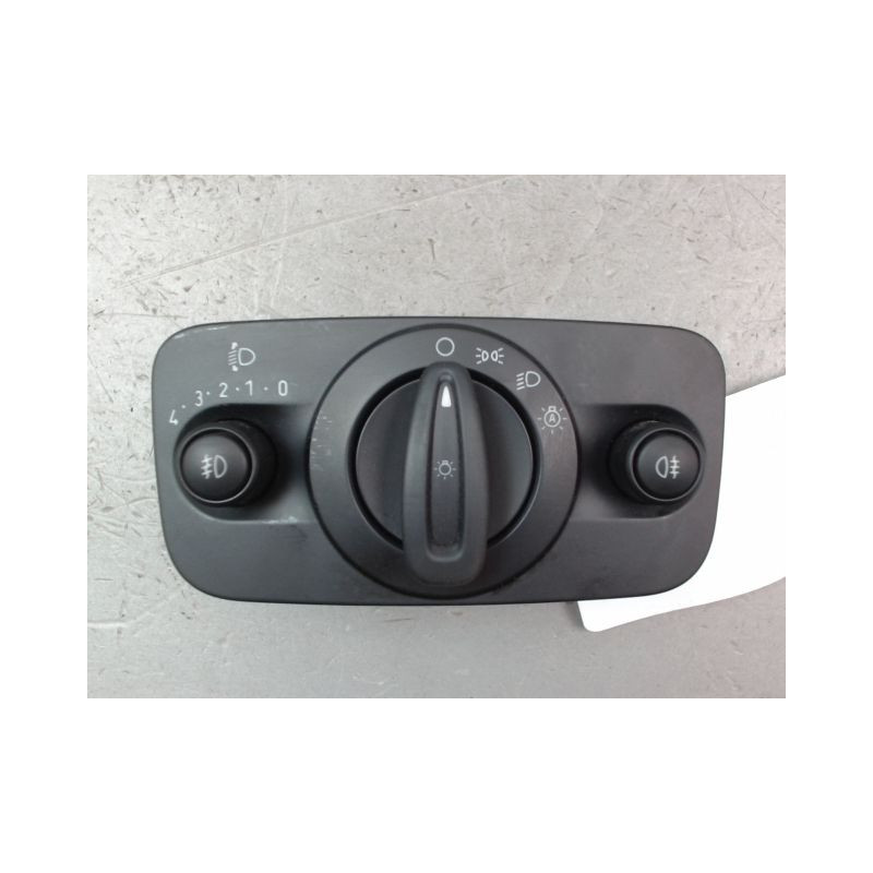 INTERIEUR COMMANDE PHARES FORD ECOSPORT