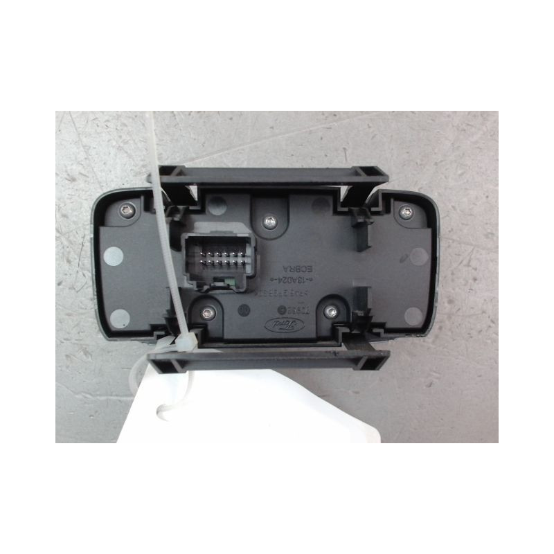 INTERIEUR COMMANDE PHARES FORD ECOSPORT