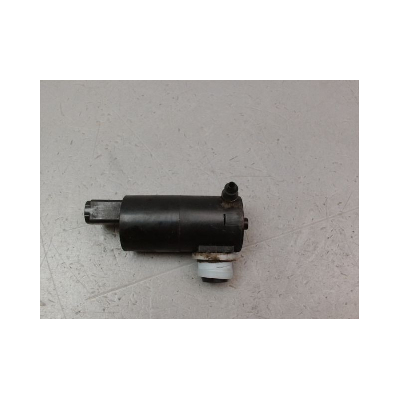 POMPE LAVE-GLACE AVANT TOYOTA YARIS II Phase 2 2009-2011