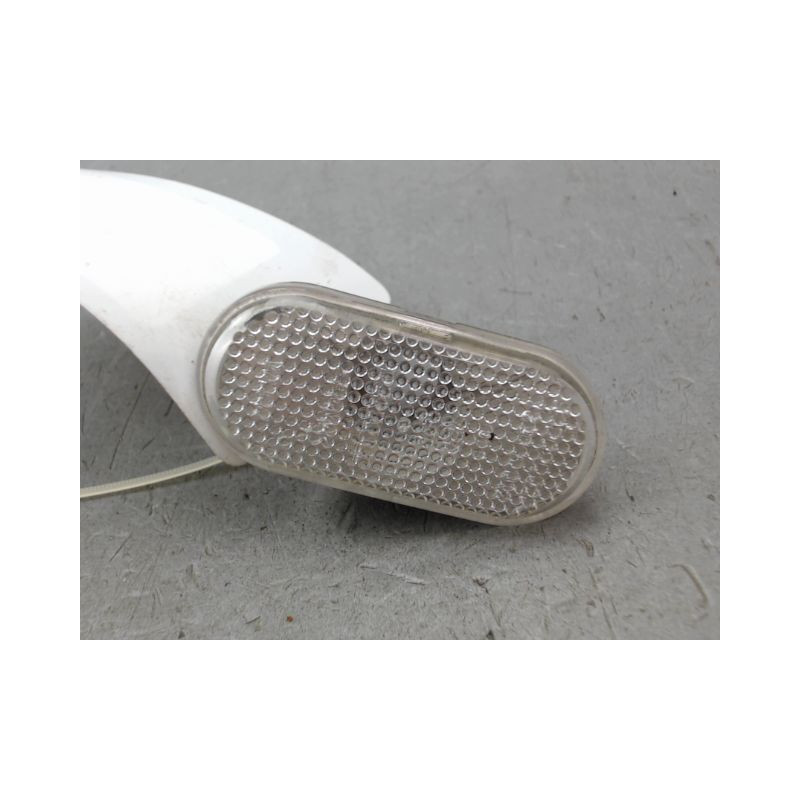 REPETITEUR AILE GAUCHE RENAULT TWINGO II Phase 1 2007-2011