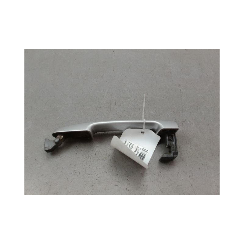 POIGNEE EXTERIEURE PORTE ARRIERE DROIT TOYOTA AURIS I Phase 2 2010-2012