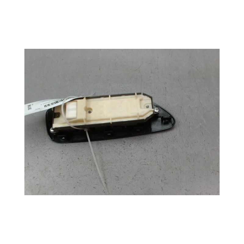 COMMANDE LEVE-GLACE PORTE AVG TOYOTA AURIS I Phase 2 2010-2012