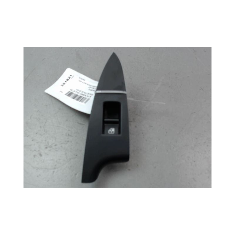 COMMANDE LEVE-GLACE PORTE ARD ALFA ROMEO GUILIETTA 2010-