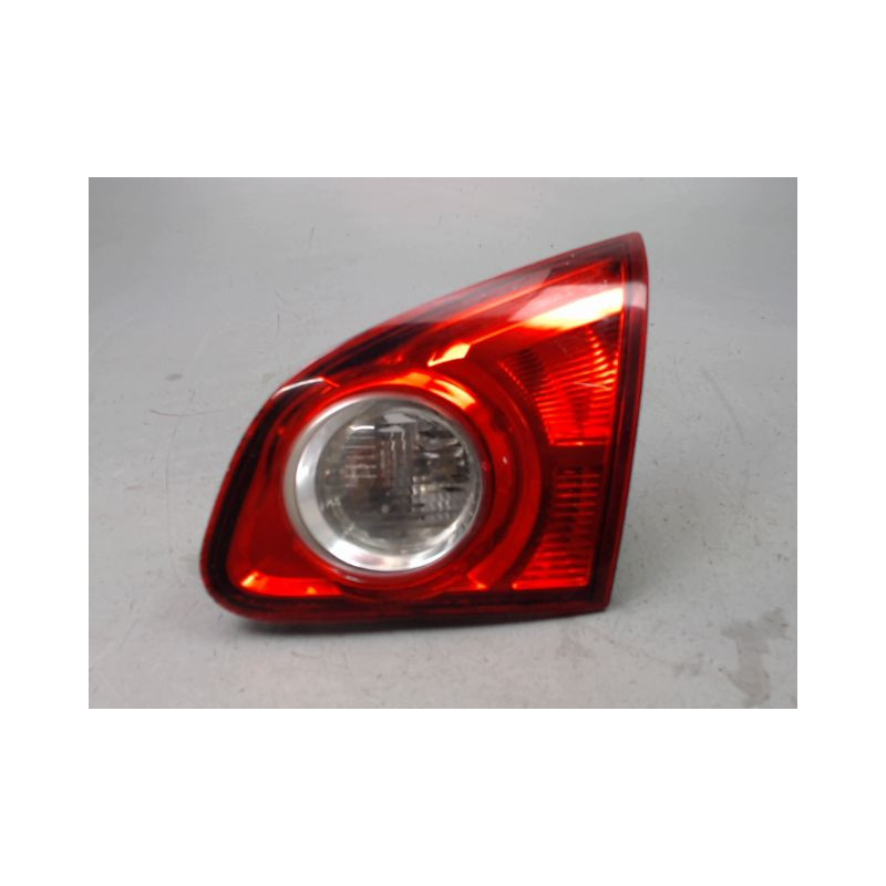 FEU ARRIERE INTERIEUR DROIT NISSAN QASHQAI BREAK I Phase 1 2007-2010