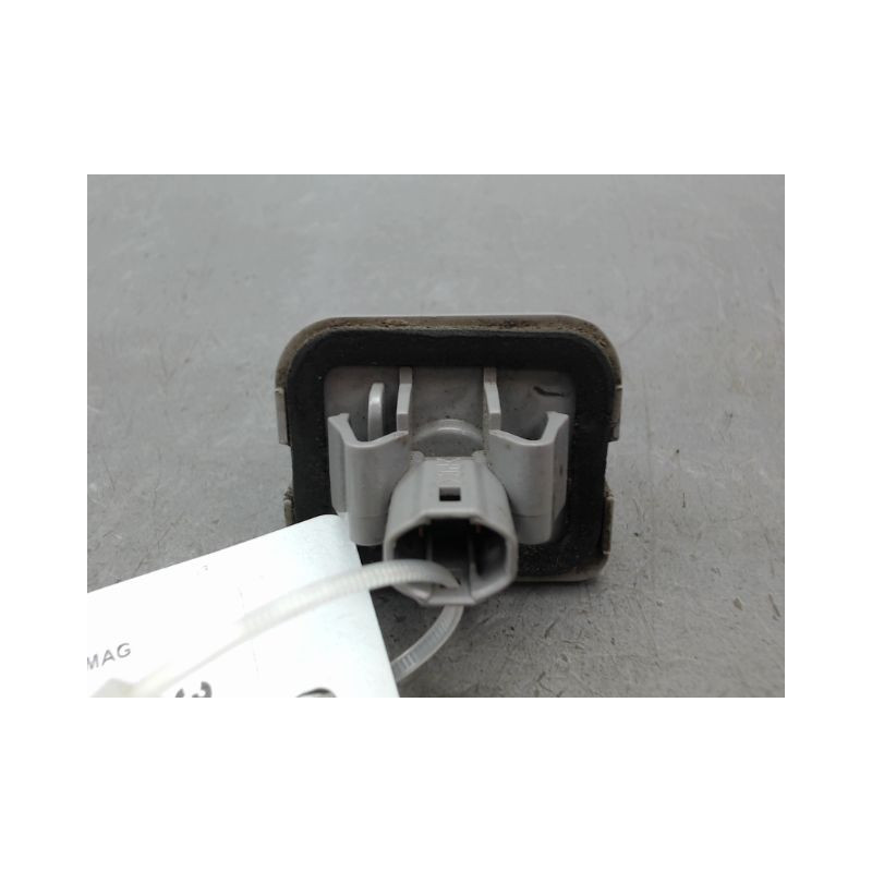 ECLAIREUR PLAQUE DE POLICE GAUCHE MAZDA MAZDA 6 BREAK 2005-