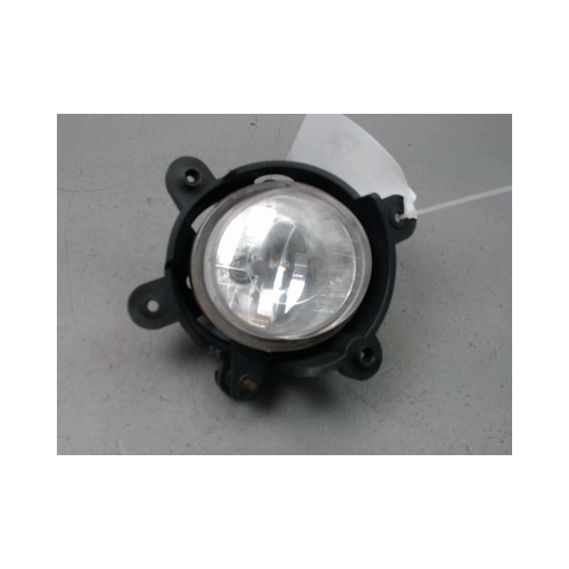 PHARE ANTIBROUILLARD AVANT DROIT KIA SORENTO